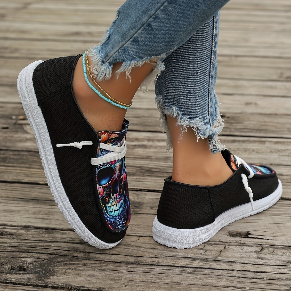 women s printed skull slip canvas shoes comfortable match details 4